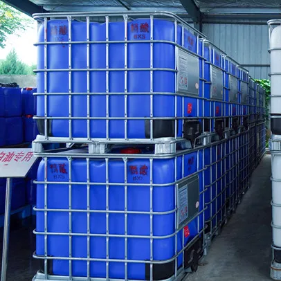 Petroleum solid corrosion inhibitor granules/antirusting agent are used for downhole pipe fittings/tubing corrosion protection