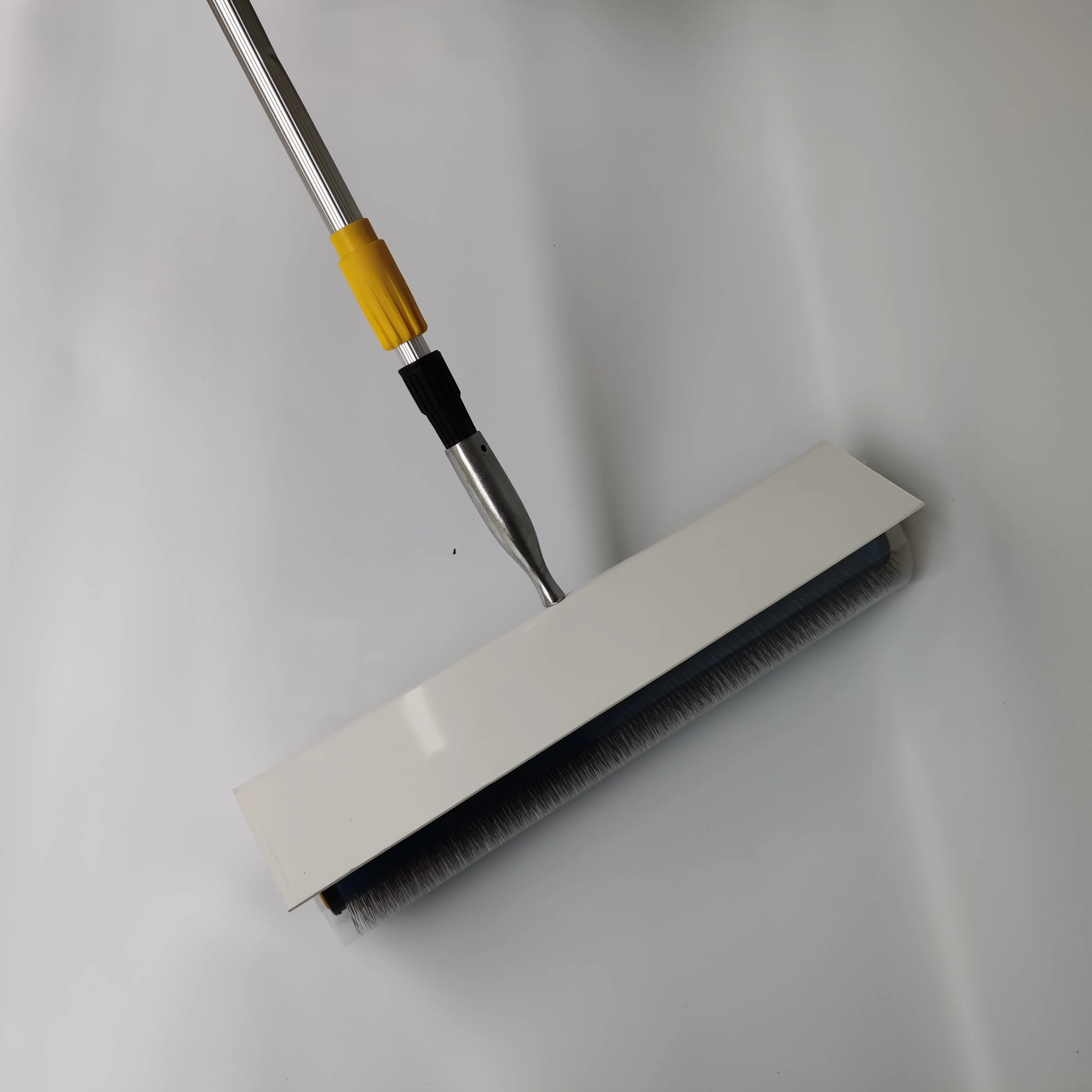 2023 Steel Spiked Roller  with splash guard Spiked Screeding Compound Roller Remove Bubble Smooth Floor Roller