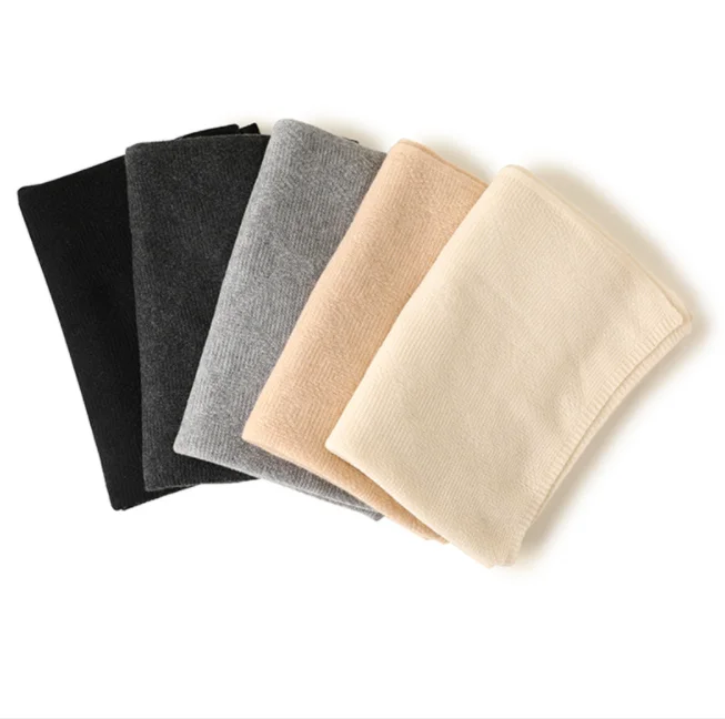 fashion factory wholesale style Ladies knitting rhomboidal checked cashmere shawl