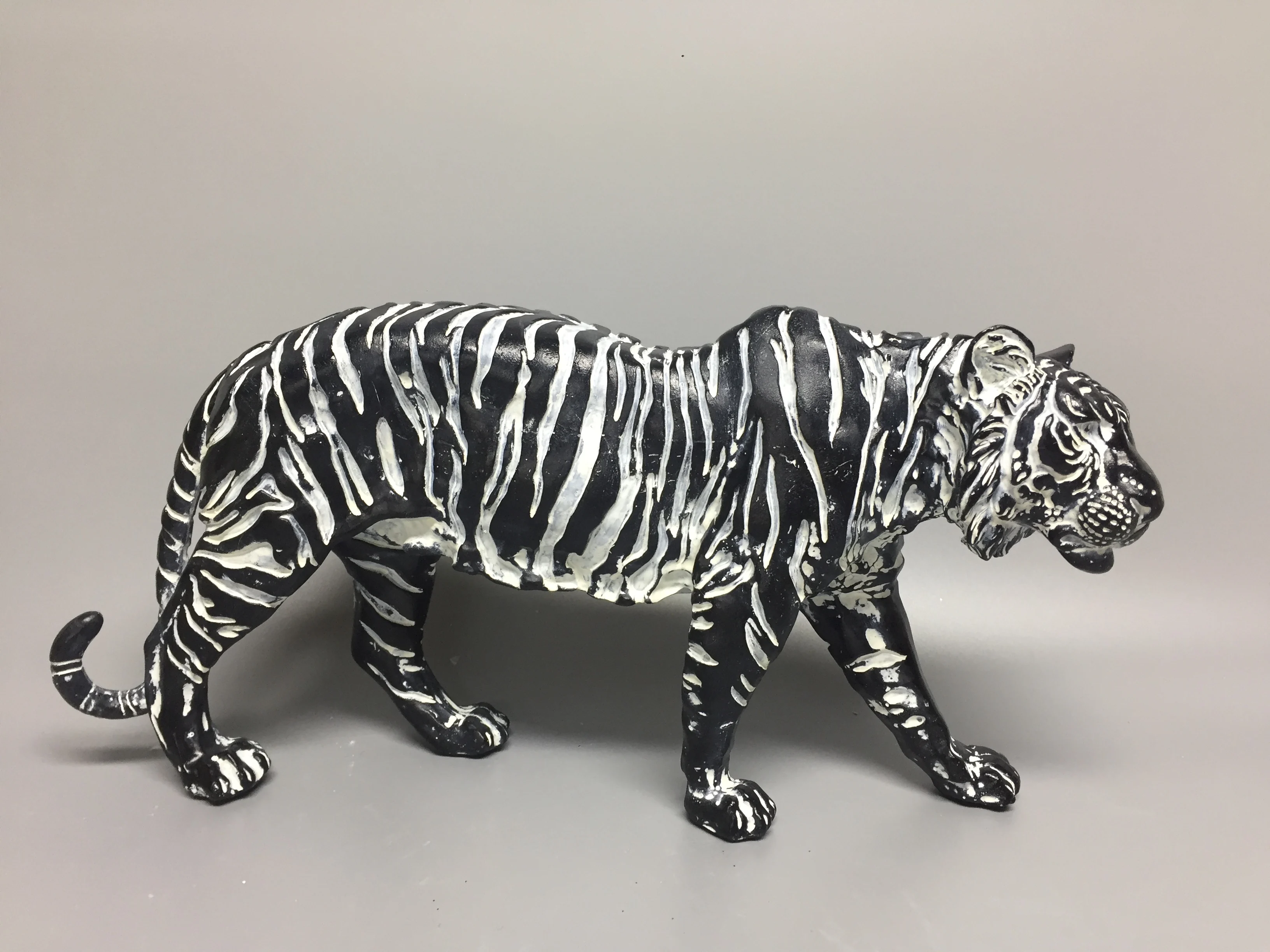 
Polyresin Craft Home Decor Tableware Decor Animal Sculpture Ornaments Tiger Statue Tiger Decor 