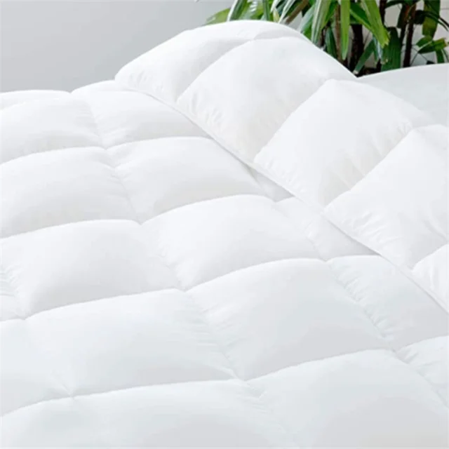
Oasis amazon hot sale reversible polyester comforter 