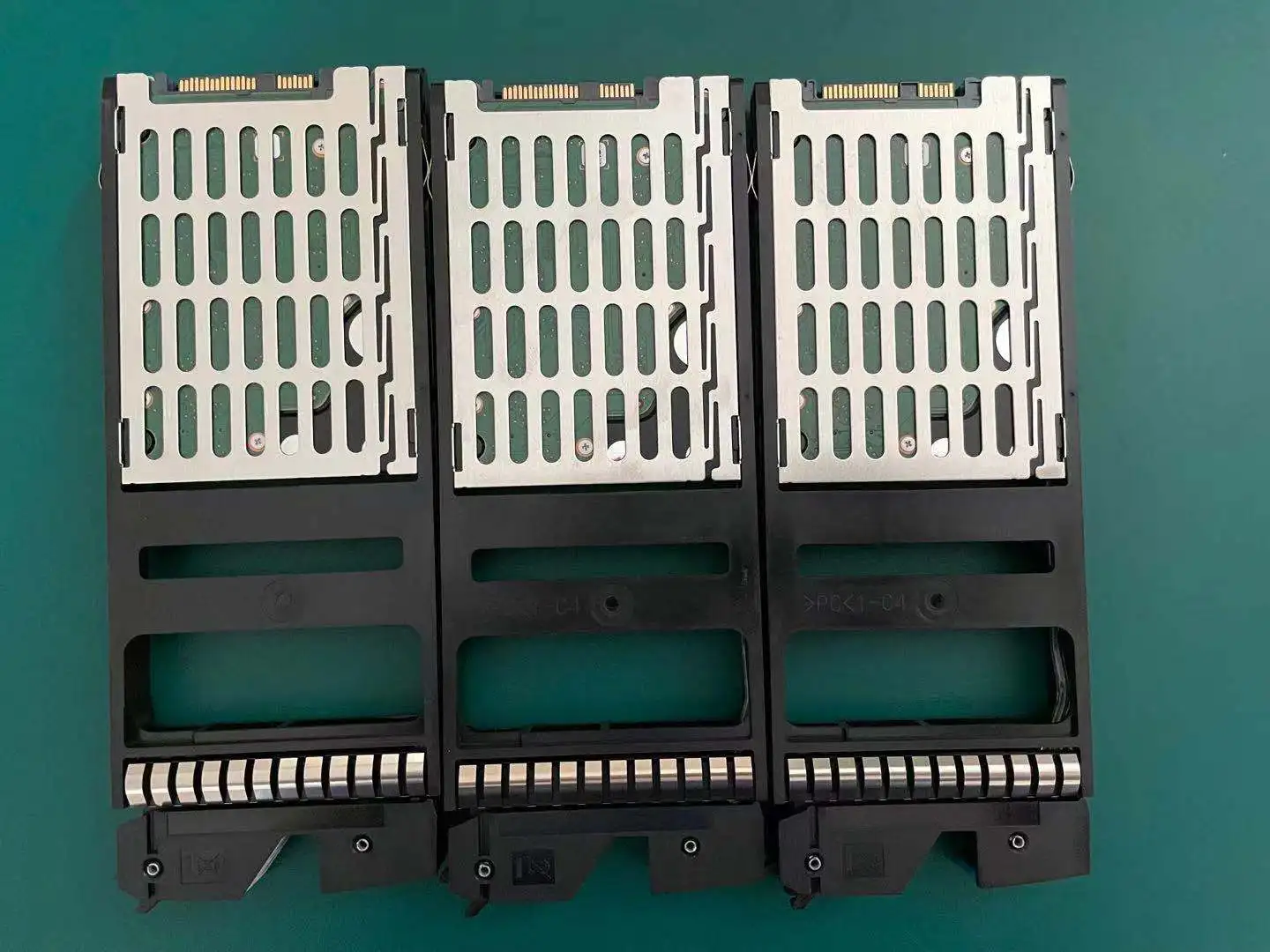 5562956-A  HDS VSP G700 Storage