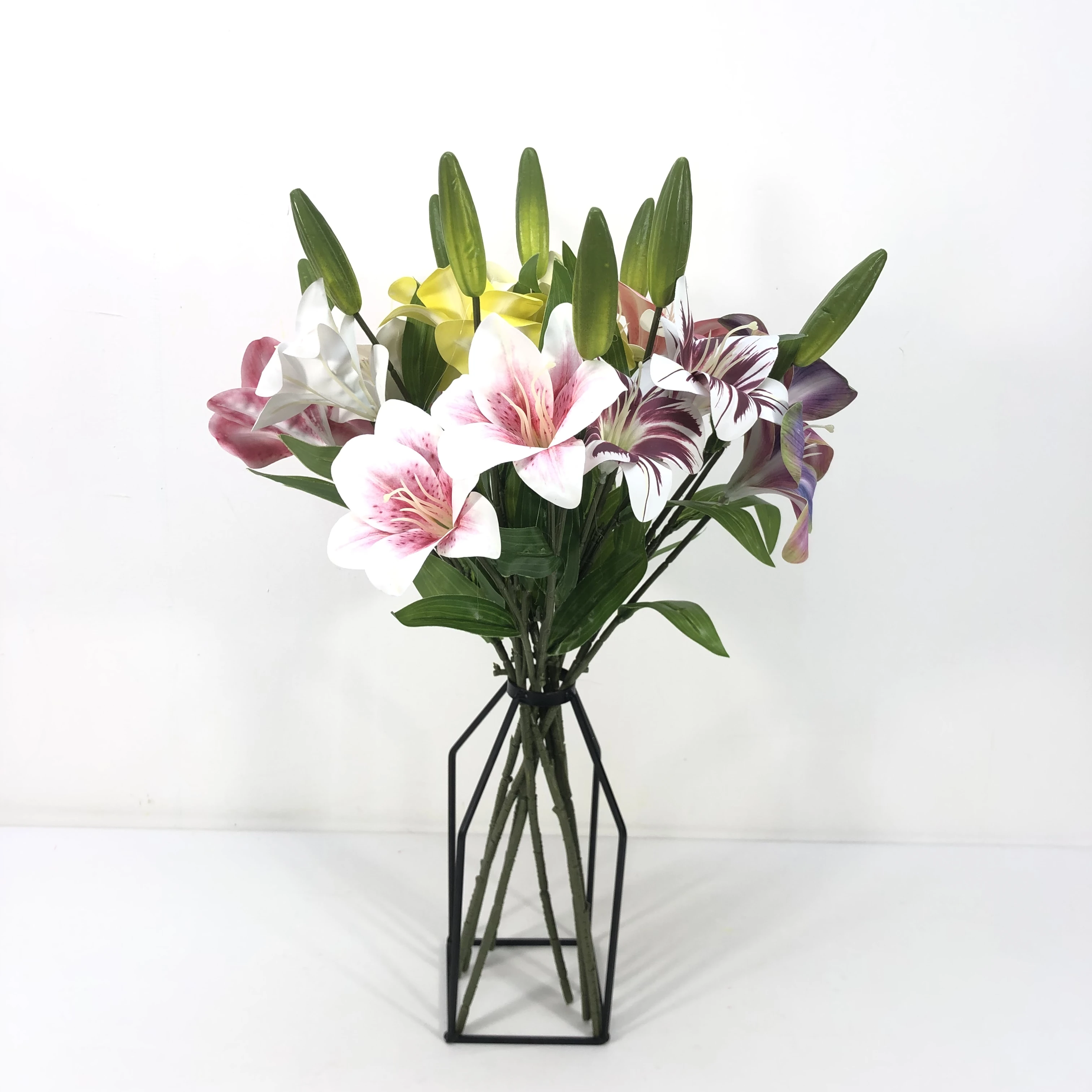 O-08141 Artifical Lily Flowers Long Stem Artificial Stargazer Lily with 3 Heads Faux Tiger Lily for Wedding Party Decor