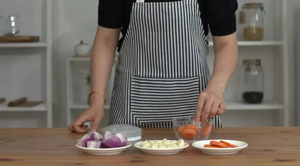 Mini Hand Pull Mincer Blender Mixer Processor Manual Food Chopper for Vegetable Fruits Nuts Onions