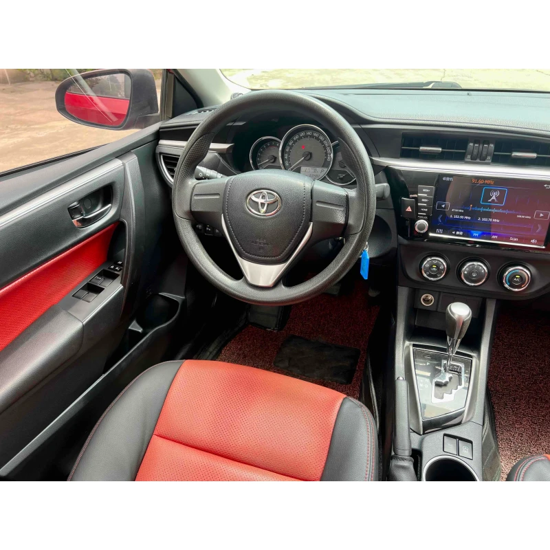 Используется для Toyota boutique Подержанный автомобиль Leiling 2017 1 2 TGCVT Elite edition