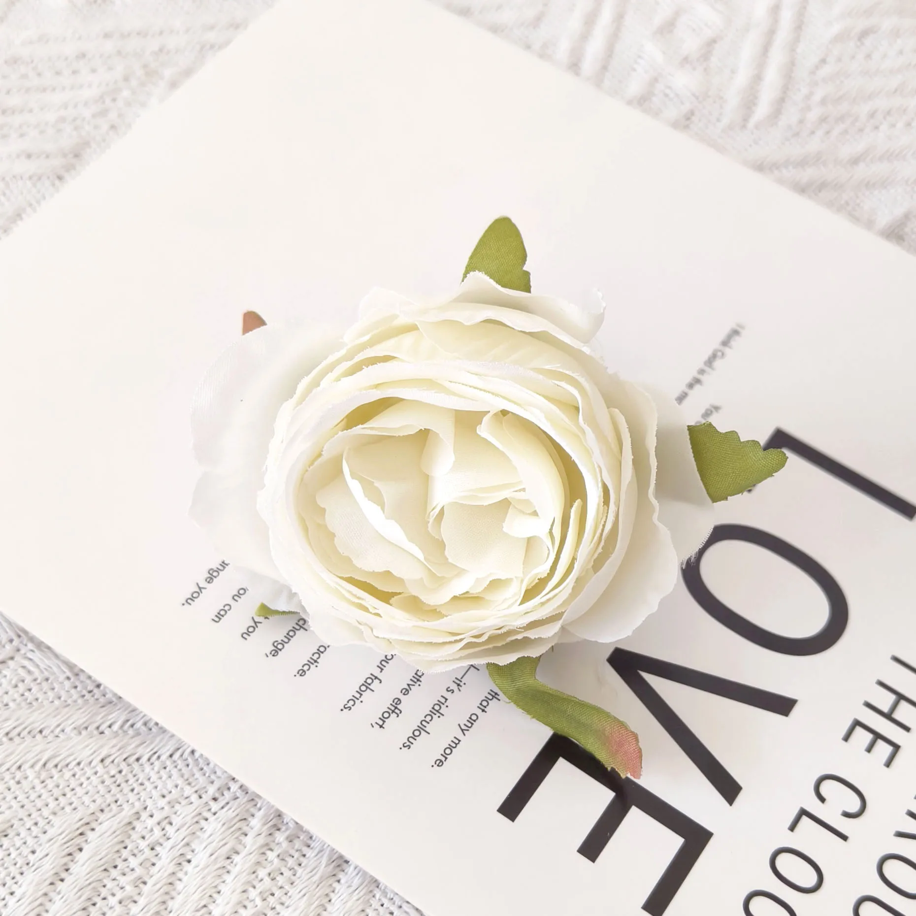 YIWAN Wholesale 6cm camellia rose heads Artificial silk Flower Real Touch Wedding Decoration Flower Artificial flowers wall