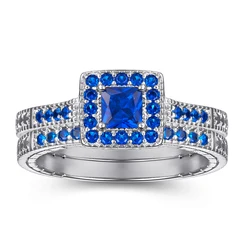 Простое обручальное кольцо с синим фианитом 4*4 мм, серебро 925 пробы