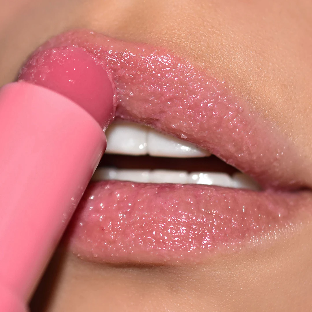 Custom Vitamin C Vegan Ultra-smooth Nourished Lips Private Label Strawberry Lip Scrub And Balm Set