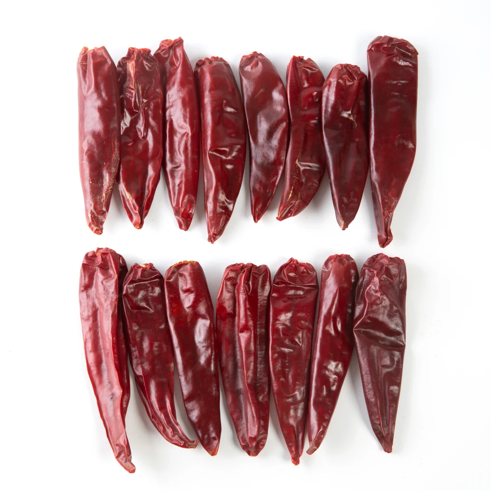red chili and chilli powder
