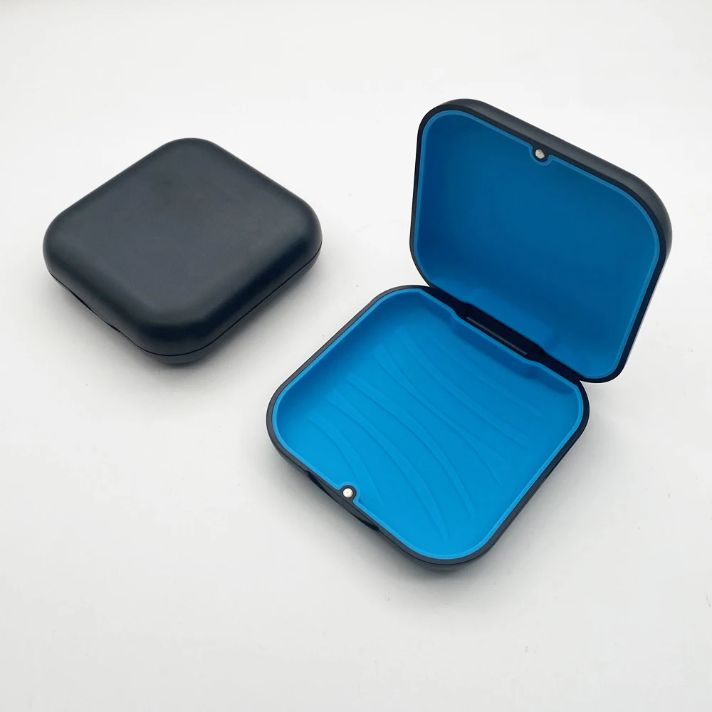 Aligner Retainer Case Denture Case Orthodontic with Magnetic,Food grade silicone Pad mat