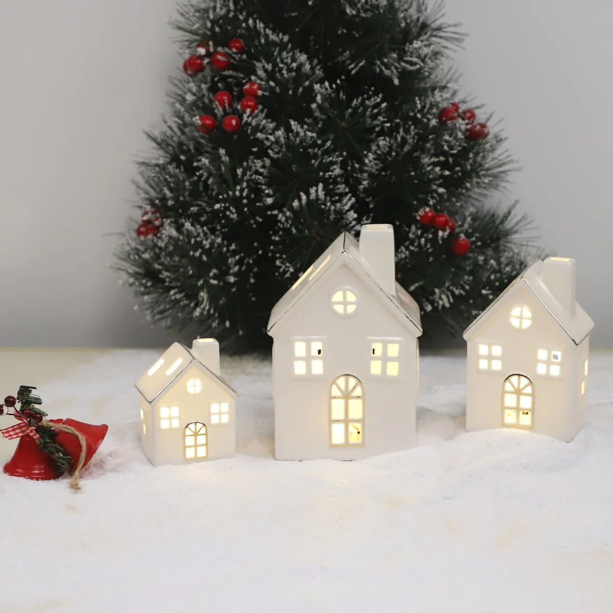 Christmas Miniature Houses Led Ceramic Christmas Village Houses Small Ornament With LED lights for Decoration For sale