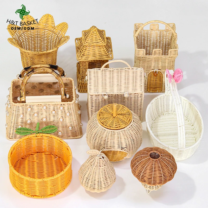 2024 OEM H&T Banneton Pp Kitchen Weave Plastic Food Laundry Lid Gift Hamper Bamboo Rattan Wicker Organizers Woven Storage Basket