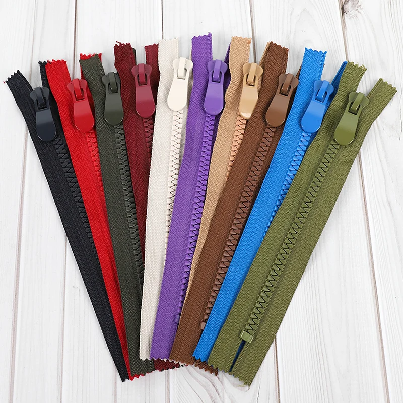 8#Zipper customization spot high quality color closed zipper big teeth big plastic garment resin zipper
