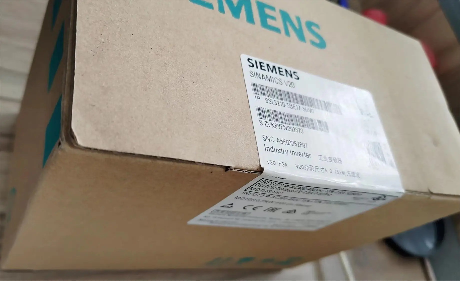 6SL3210-5BE17-5UV0 6SL3210-5BE21-1UV0 Original and New Siemens Frequency Converter Industrial Control Accessories