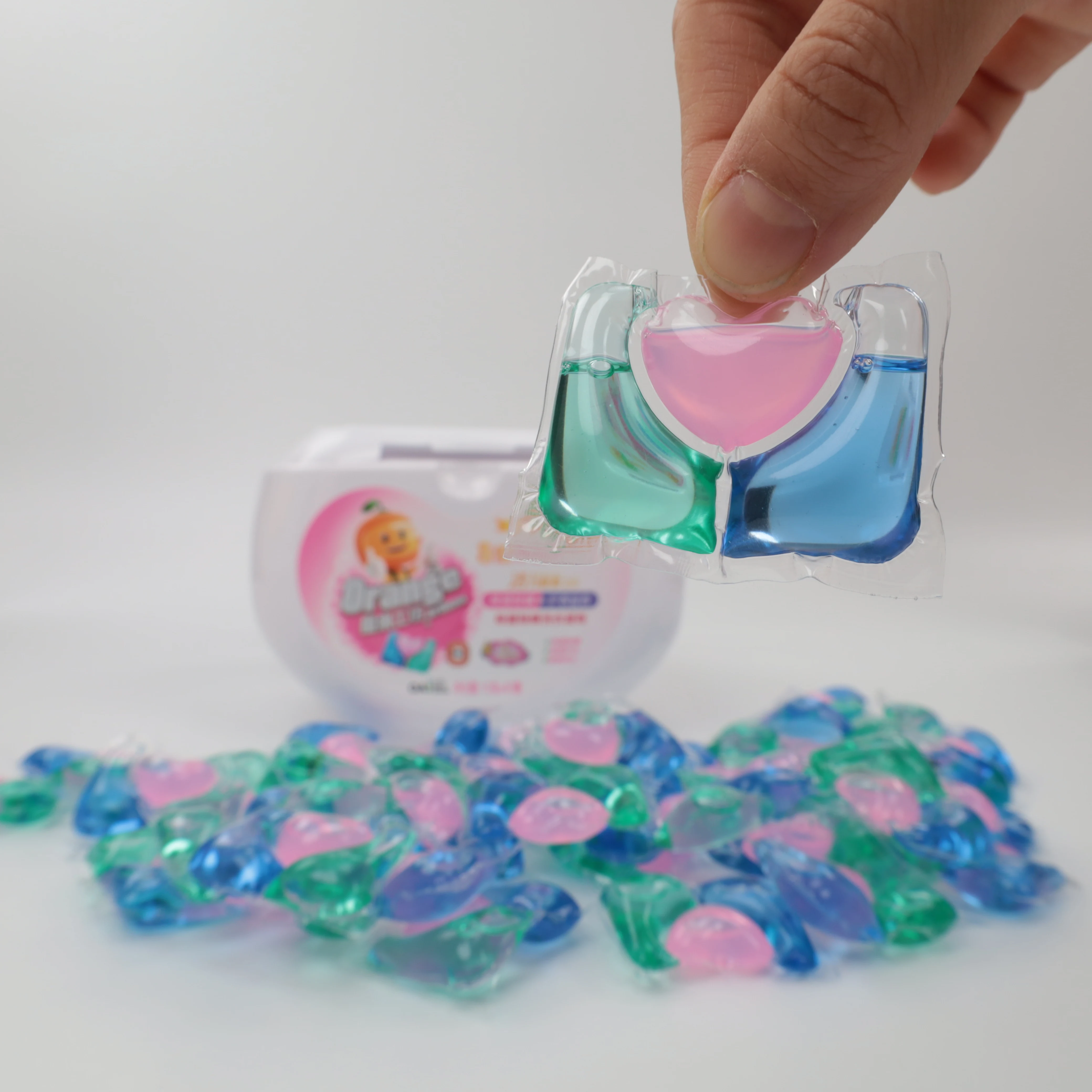 Hot Sales 3-in-1 Organic Gel Gel Laundry Detergent Pods Alternative Supplier Washing Capsules Manufacturer Direct 10 g 40 pods