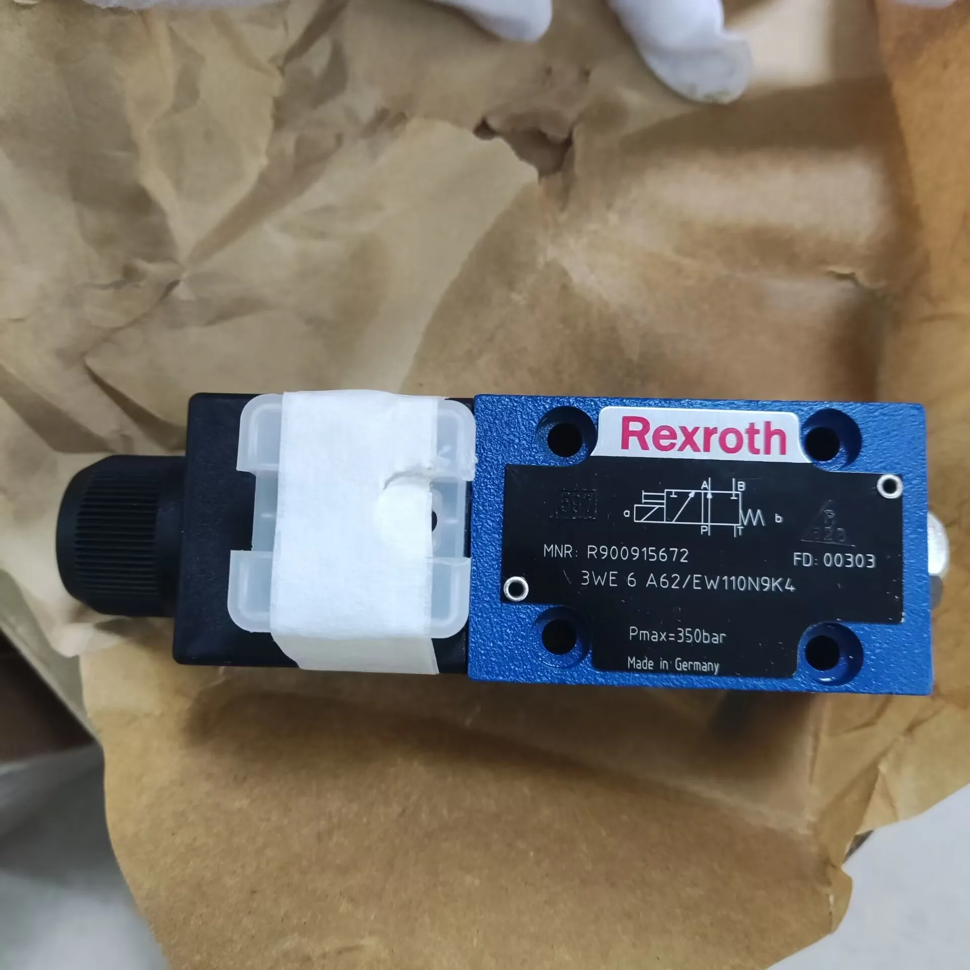 Rexroth hydraulic control valve 3WE6A62/EW110N9K4 R900915672