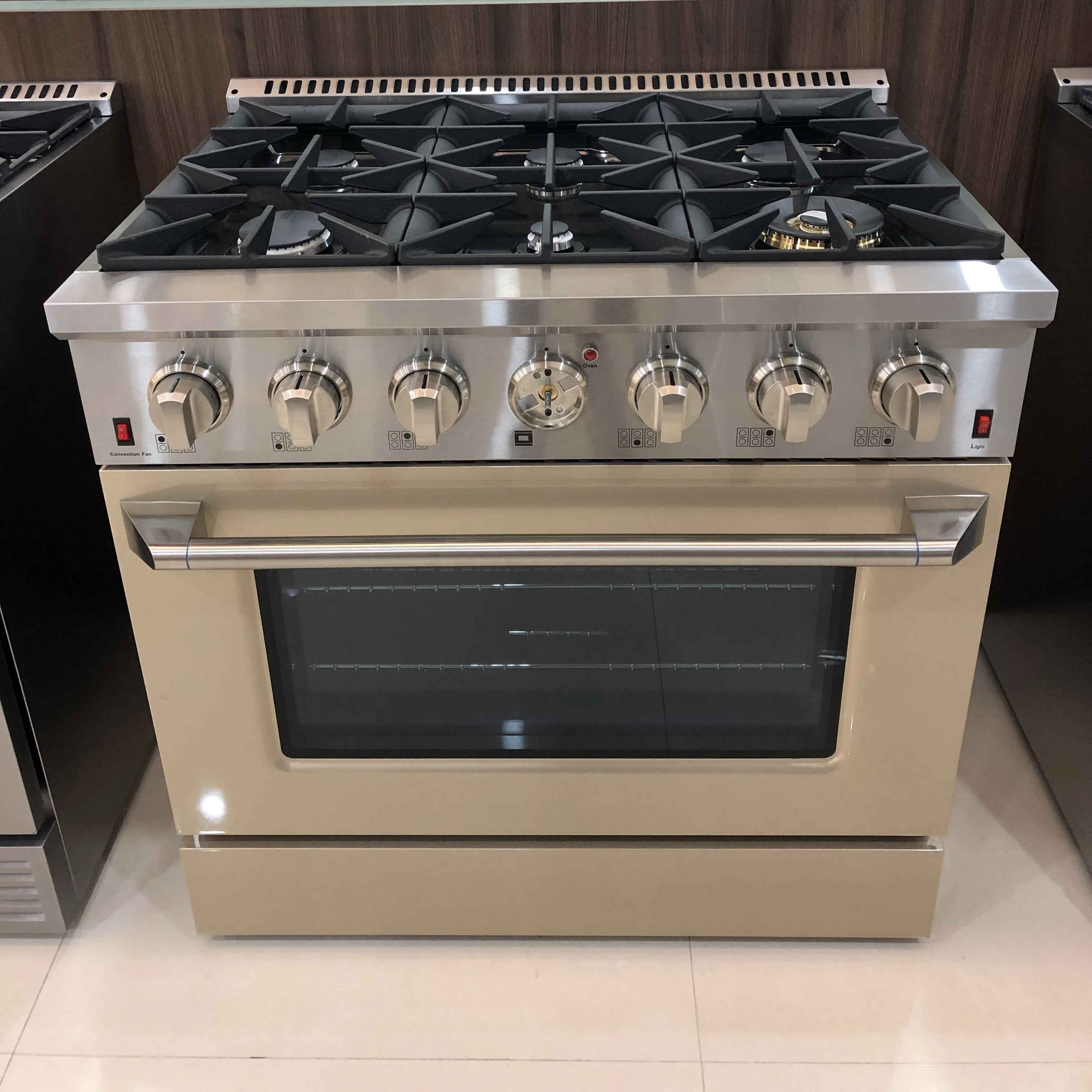 SENG ETL certified kitchen professional range free standing 4 cooker gas range oven bakery