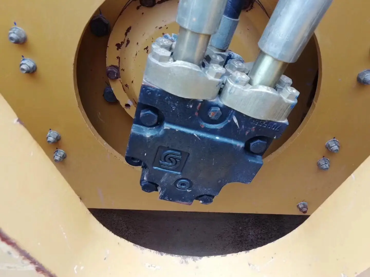 used second hand XUGONG XS223J  XP303S X5262J road roller