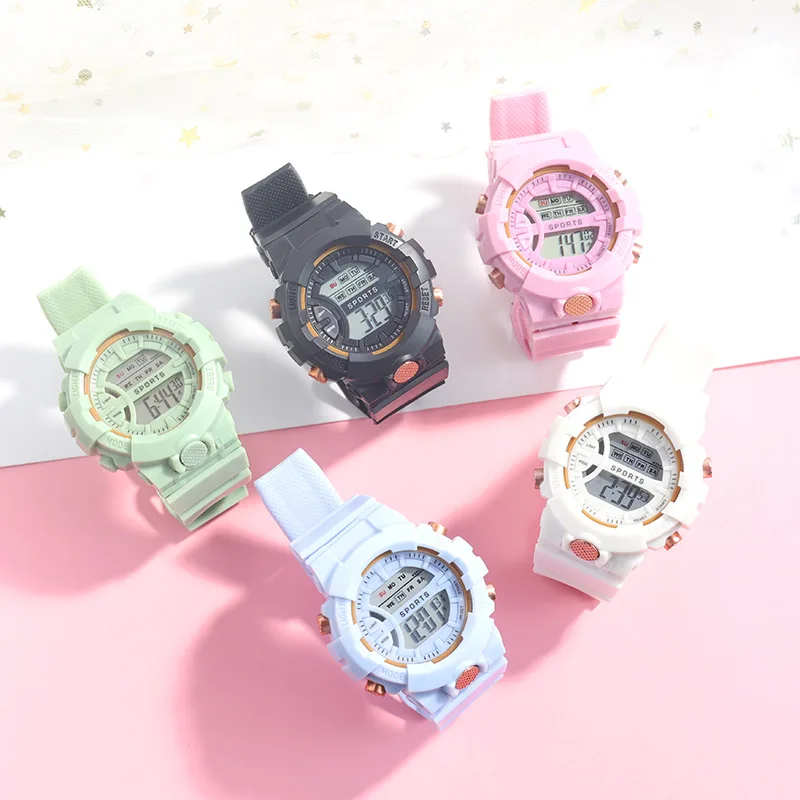 Hot Wholesale Cheap Digital Waterproof Kid Watch Waterproof Noctilucent Korean Version Simple Girl Heart Student Digital Watch