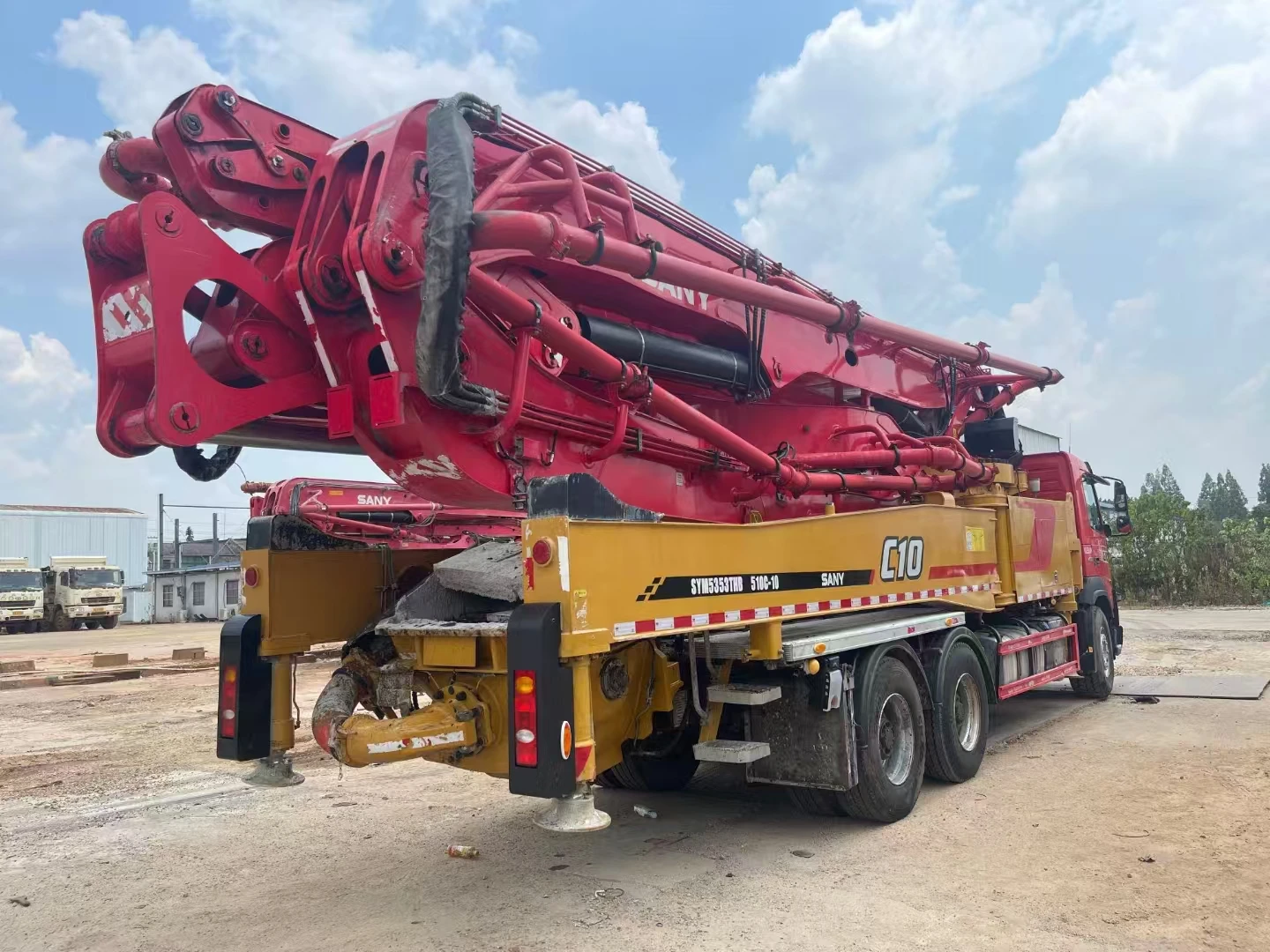 High Performance Concrete Machinery 21 Years Sany Volvo 51m Vertical Delivery Distance Used Concrete Pump Trucks