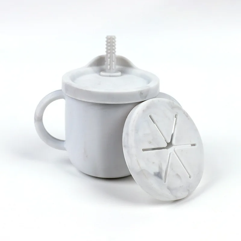 Eco friendly custom logo and color PBA free dishwasher 2 in 1 with straw food grade silicone sippy & snack cup