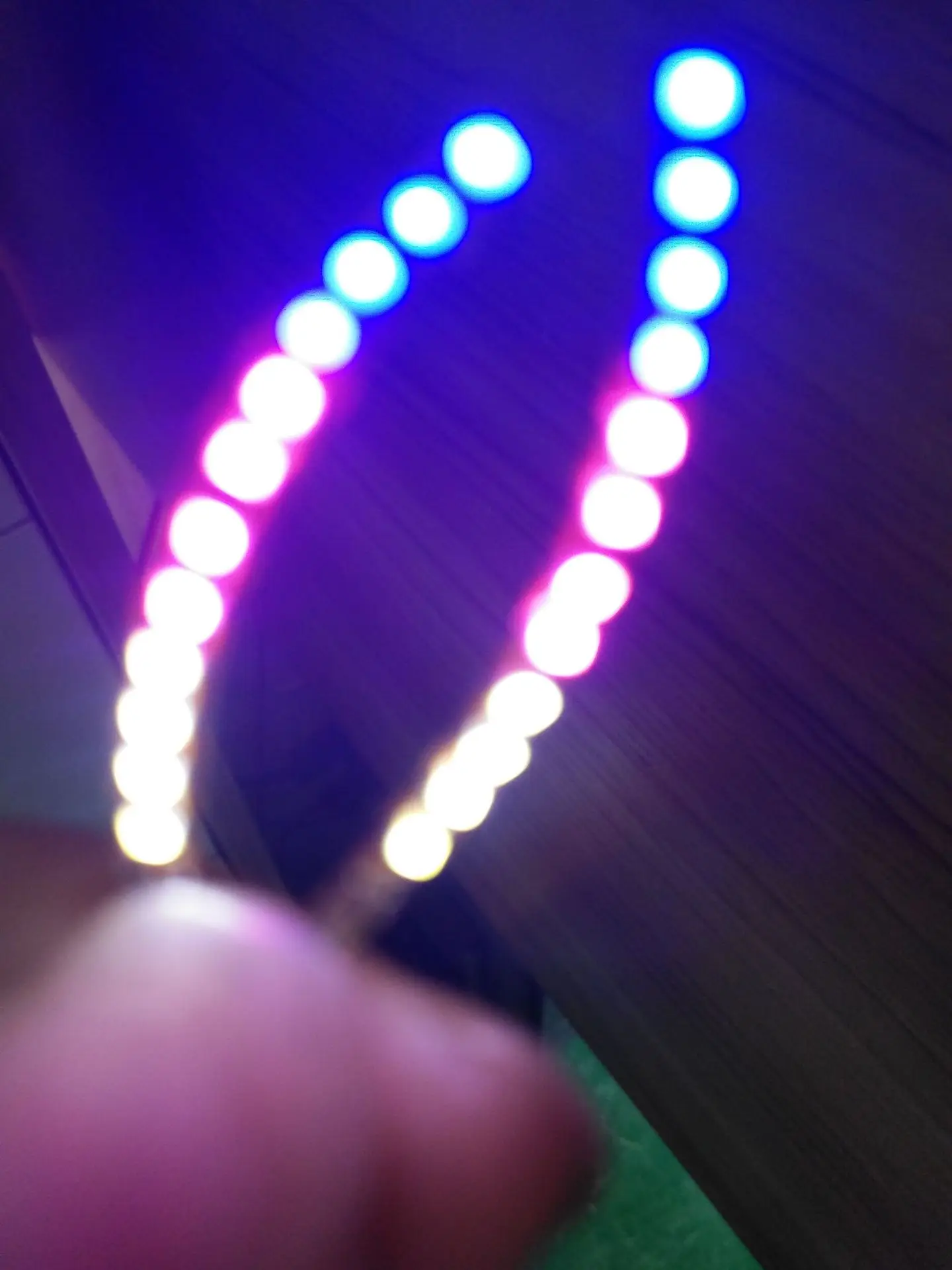 Самые дешевые меняющие цвет светодиодные ресницы светящиеся для Хэллоуина маскарада вечеринки