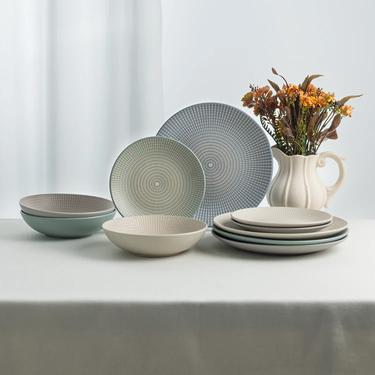 Factory Wholesale Custom Dinnerware Stoneware Dish Isolation Glazed Ceramic Nordic Tableware Dinner Set