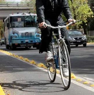 Hersan Traffic Separator Road Divider 30.5' Long Yellow Body Red Reflectors Strong Durable Plastic Road Divider Lane Separator