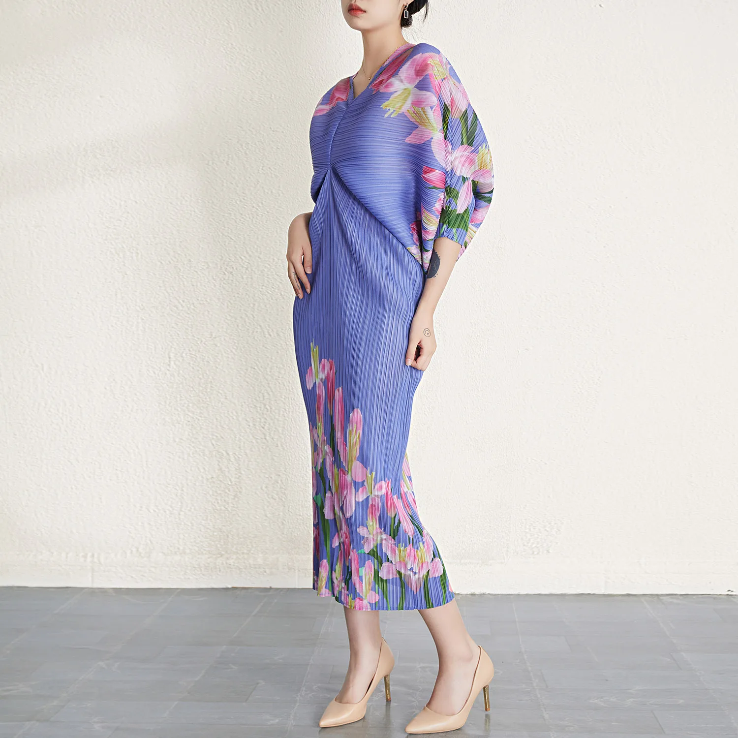 Spring Summer Collection Miyake Pleated Dress Printing Elastic Plus Size Loose Casual Style Bat Sleeves Women Dresses