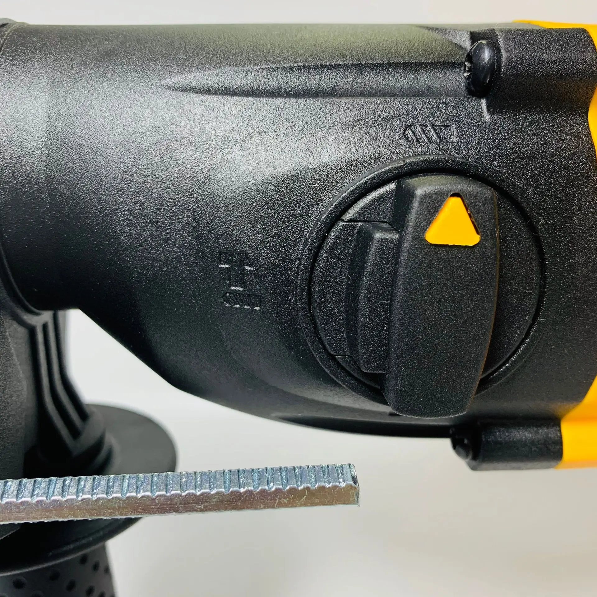 28mm Battery Brushless Jackhammer Cordless Impact Drill Portable Light Electric Demolition Rotary Hammer For Concrete Breakers