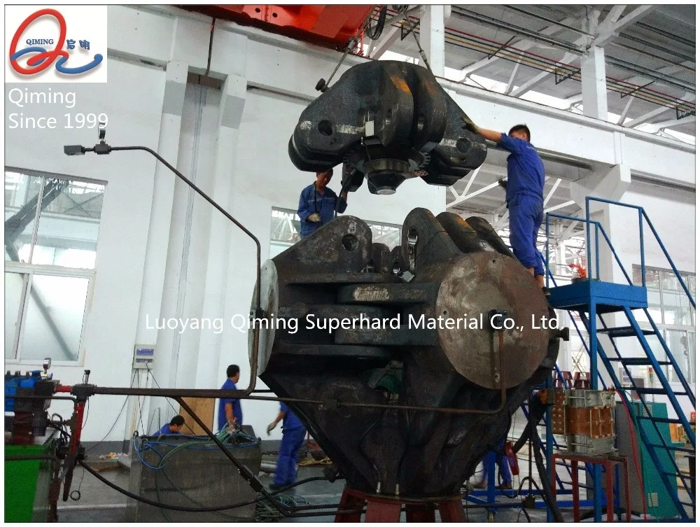 Hydraulic Lab Grown Diamond Making Machine 750mm HPHT Synthesis Diamond Making Machine