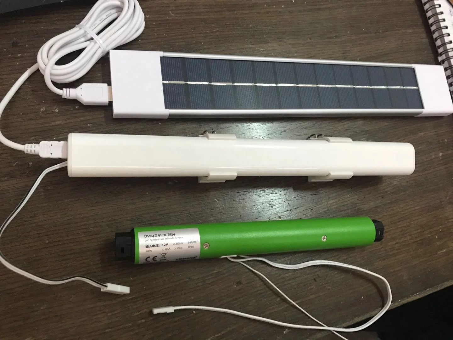 motorized solar panel battery chargeable blackout cellular shades