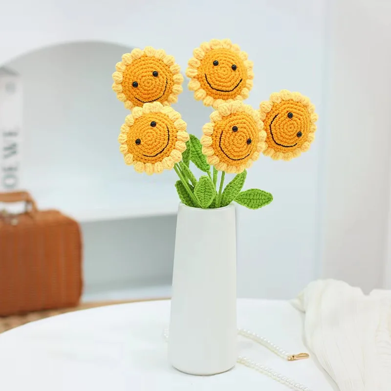 wholesale colorful  Handmade Crochet knitting woolen yarn Artificial large smiling face sunflower Bouquet for gift