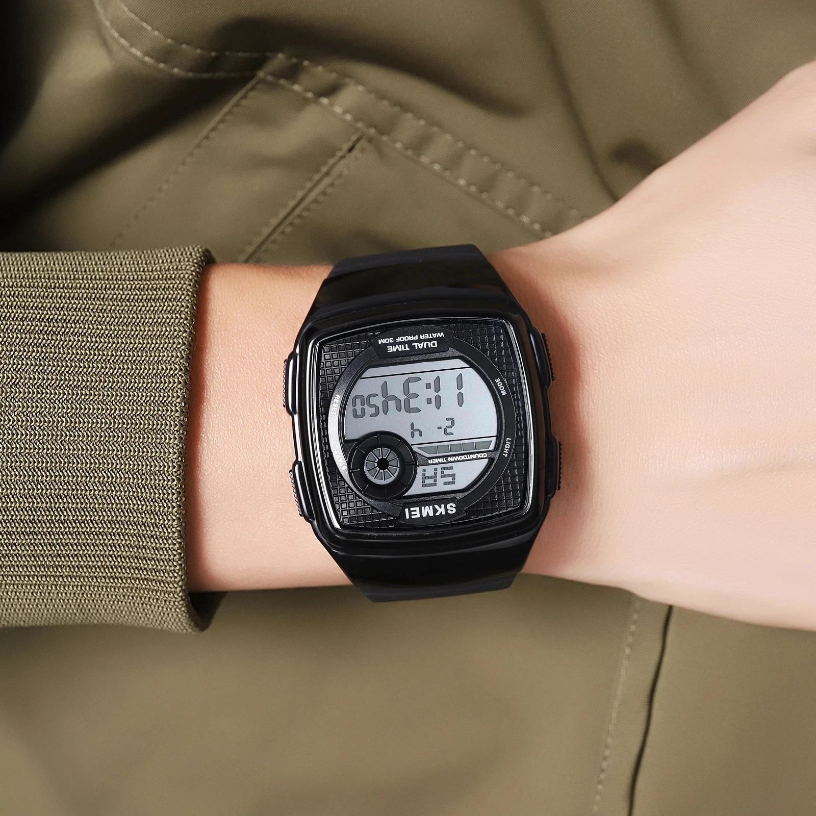 Skmei 2208 Men Sports Dual Time Chronograph Complete Calendar Watch High Quality Analog Digit Luxury LED Display Digital Watch