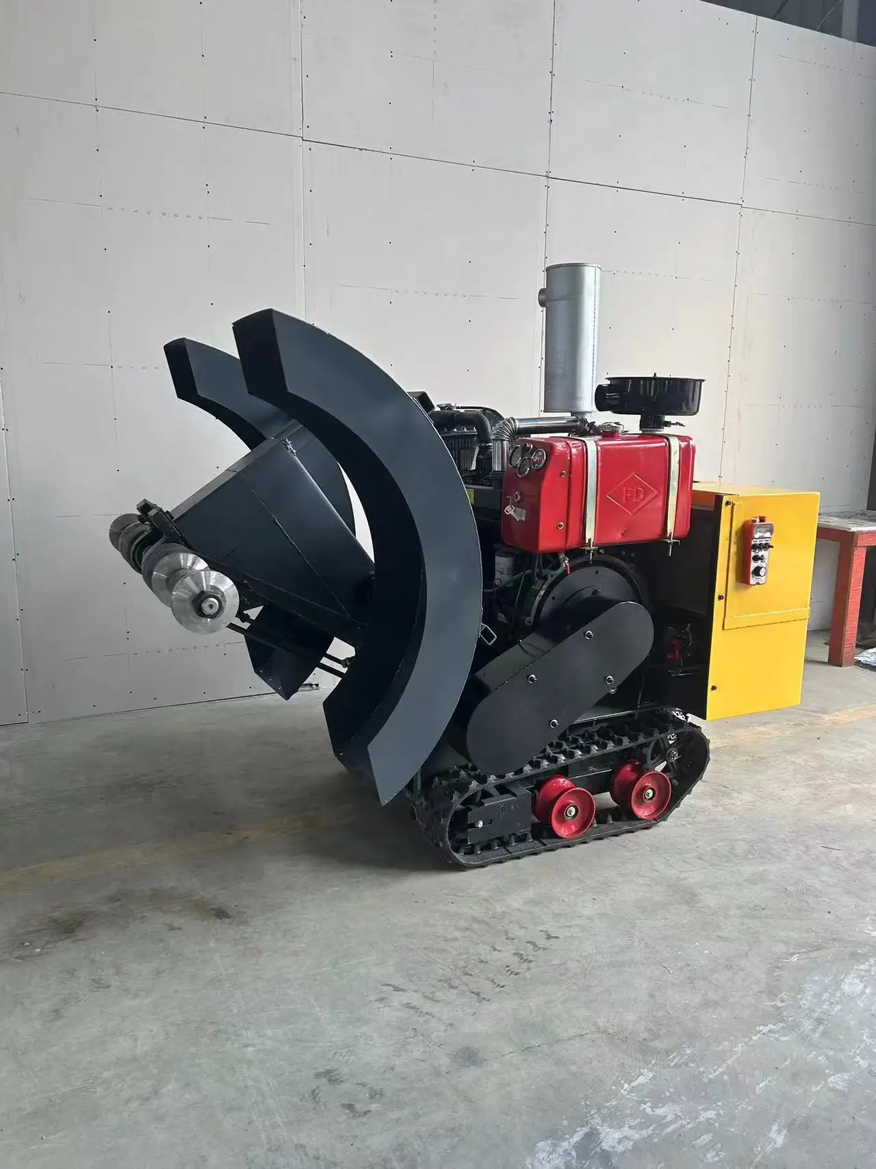 1200mm Diesel Diamond Wire Saw With Blade Asphalt Cutter Concrete Remote Control Road Cutter