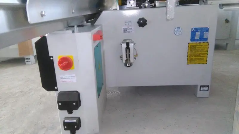 F90 precision sliding table saw wood cutting machine