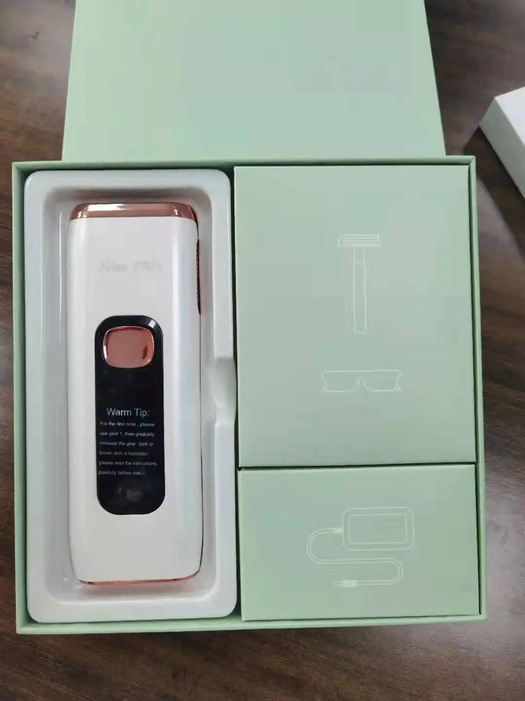 SWIDA Hot selling Home Use IPL Machine for Hair Removal and Skin Rejuvenation Intense Pulsed Light Epilator