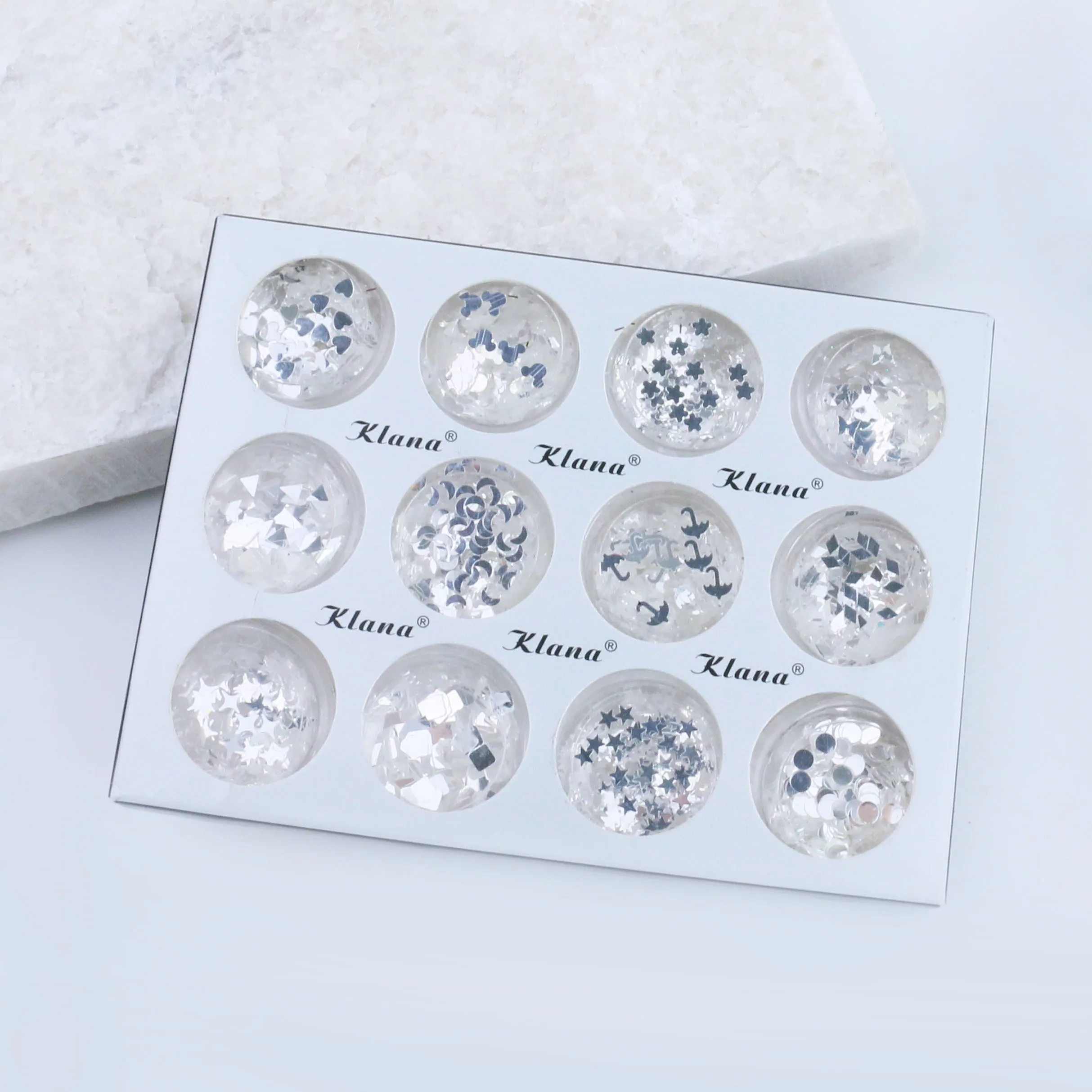 Popular Nail Gold Foil Flakes For Resin Gilding Metal Gold Leaf Flakes for Nails Art Crafts Painting Slime