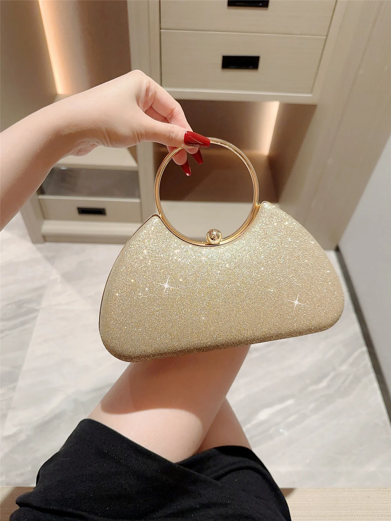 Wholesale Luxury Golden Crystal Ring Lift Handle Clutches for Women Rhinestone Evening Bags for Wedding Party Use
