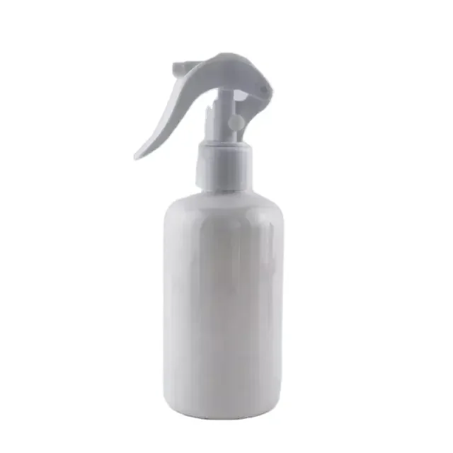 Customized Reusable 250ml 300ml Plastic Mini Trigger Sprayer Pump Bottle For Liquid Atomizing Alcohol Cleaning Agent Water