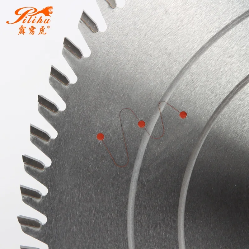350*3.5/2.5*30*96T Round Panel Sizing Woodworking Tool Saw Blade For Cutting HPL And Double Veneer Plates With Slotted Disc