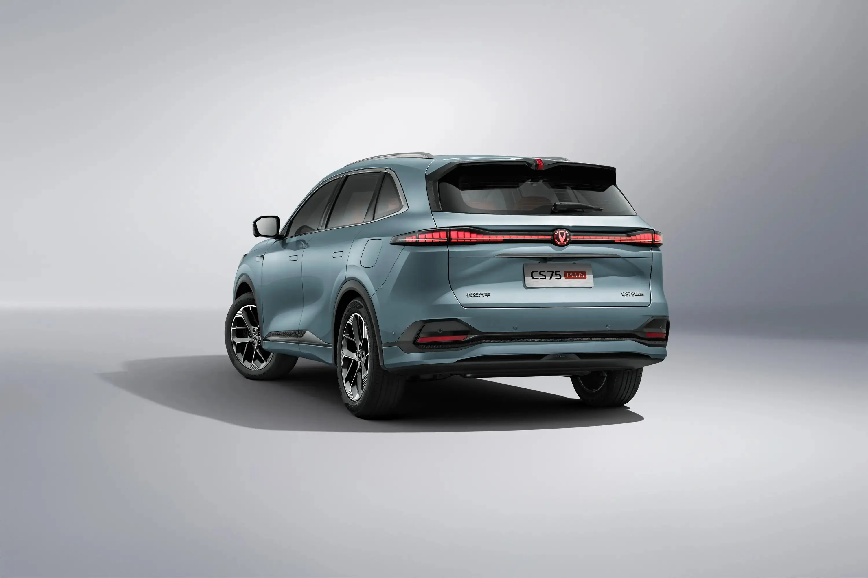 CS75 PLUS SUV zunxiang version with 1.5T 192ps L4 new car max speed 190km/h compact 5-door 5-seat