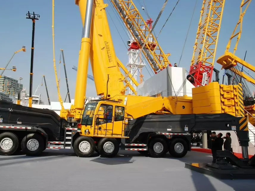 New Machine 700 Ton All Terrain Crane XCA700 for Hot Sale