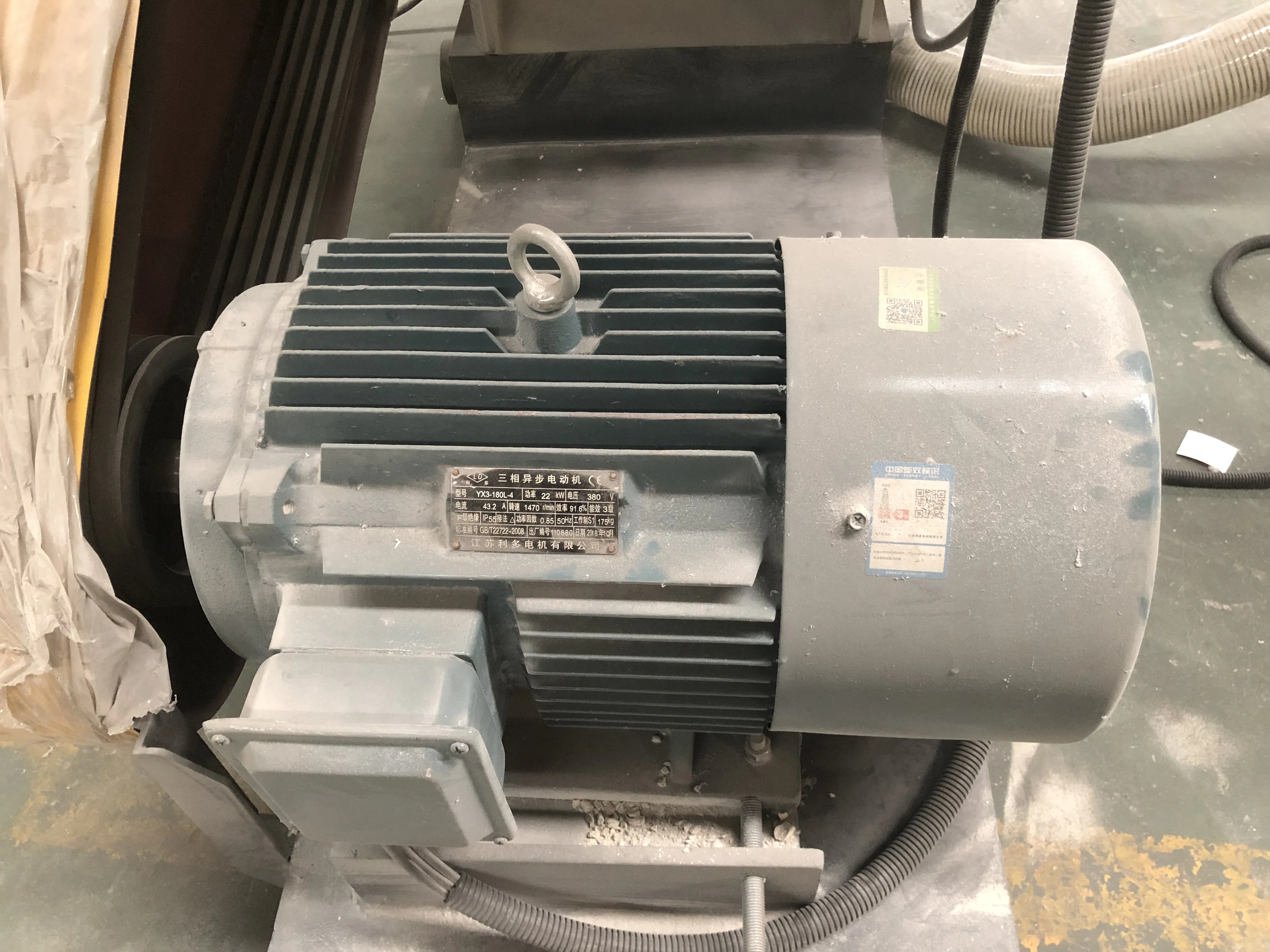 plastic crusher recycling waste plastic shredder and crusher machine for hdpe bottles