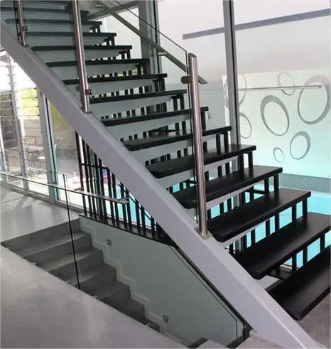 Wholesale Cheap Price European Beech Stair Tread Post For Railing Modern Wrought Iron Spindle Stainless Steel Parapet Stair