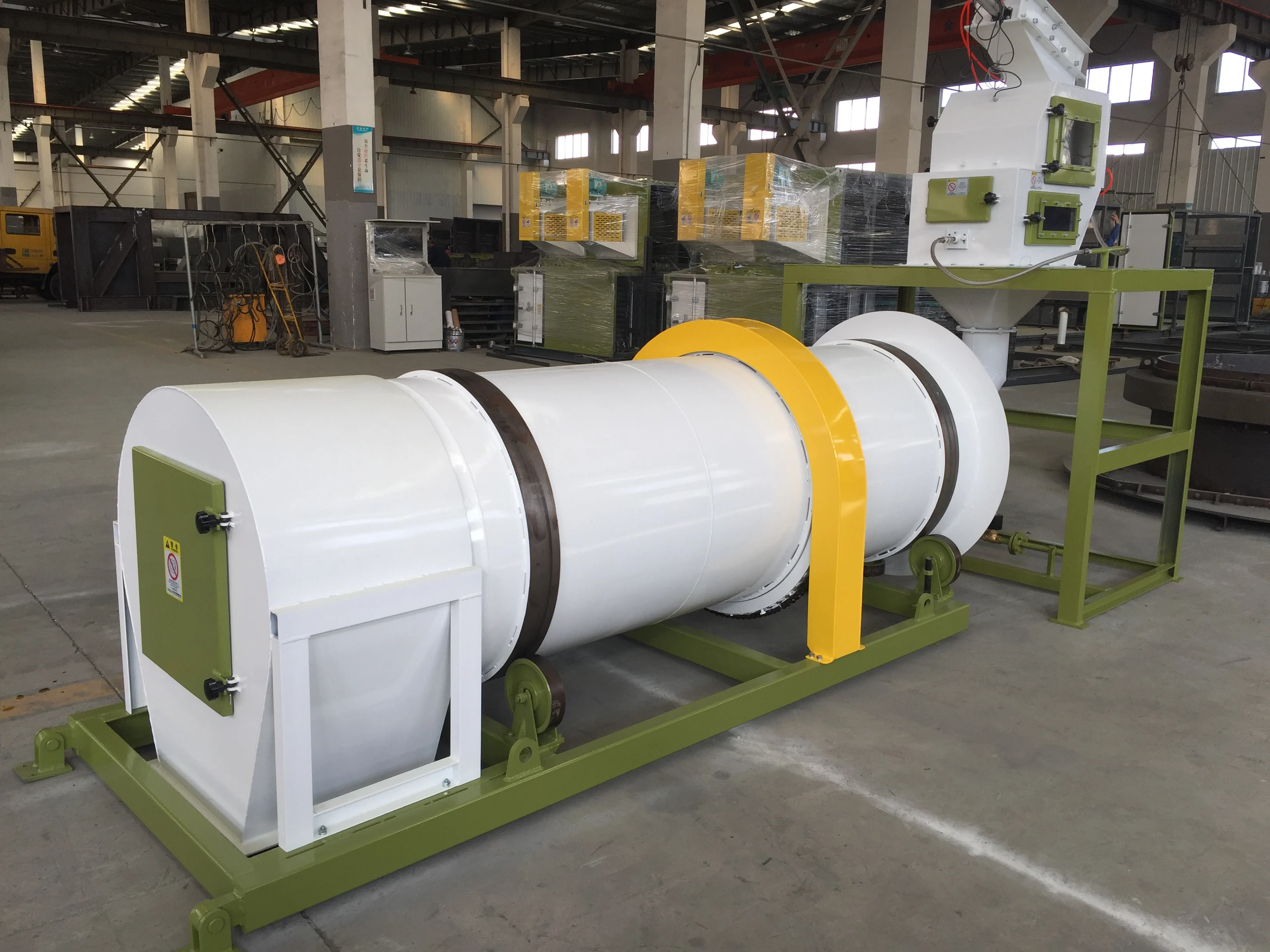 Drum feed pellets oil coating oil spraying machine feed oil coater