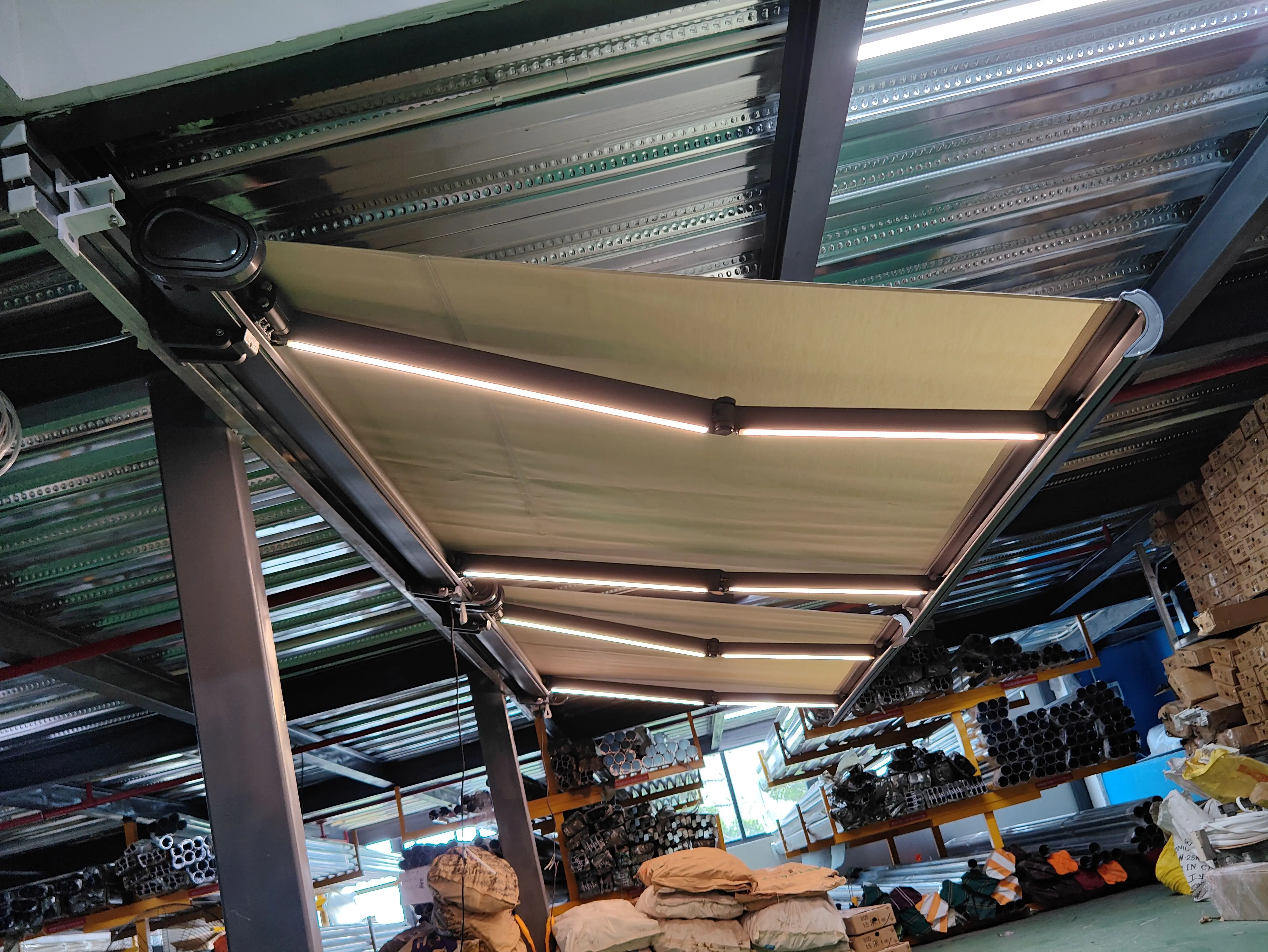 Hot Sale 2024 small window awning outdoor canopies electric aluminum retractable sun shade for patio outdoor awnings near me