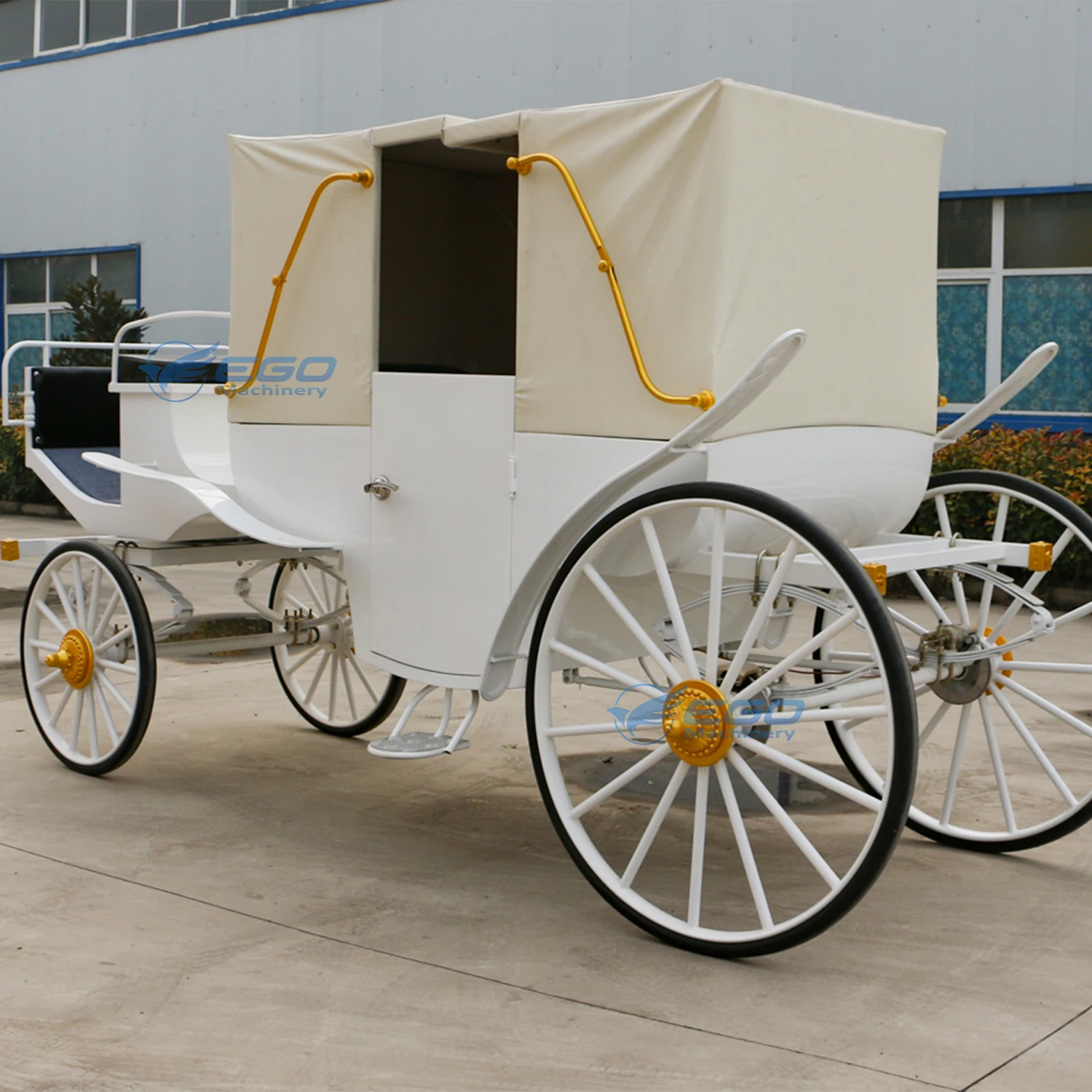 Wholesale Baby Carriage Horse Carriage Royal Horse Cart Carriage With Horses for Sale