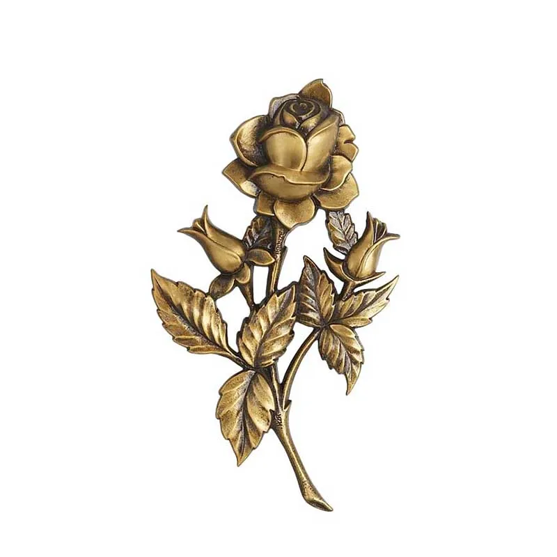 Пользовательские Литые медные маленькие украшения медные литые рельефы