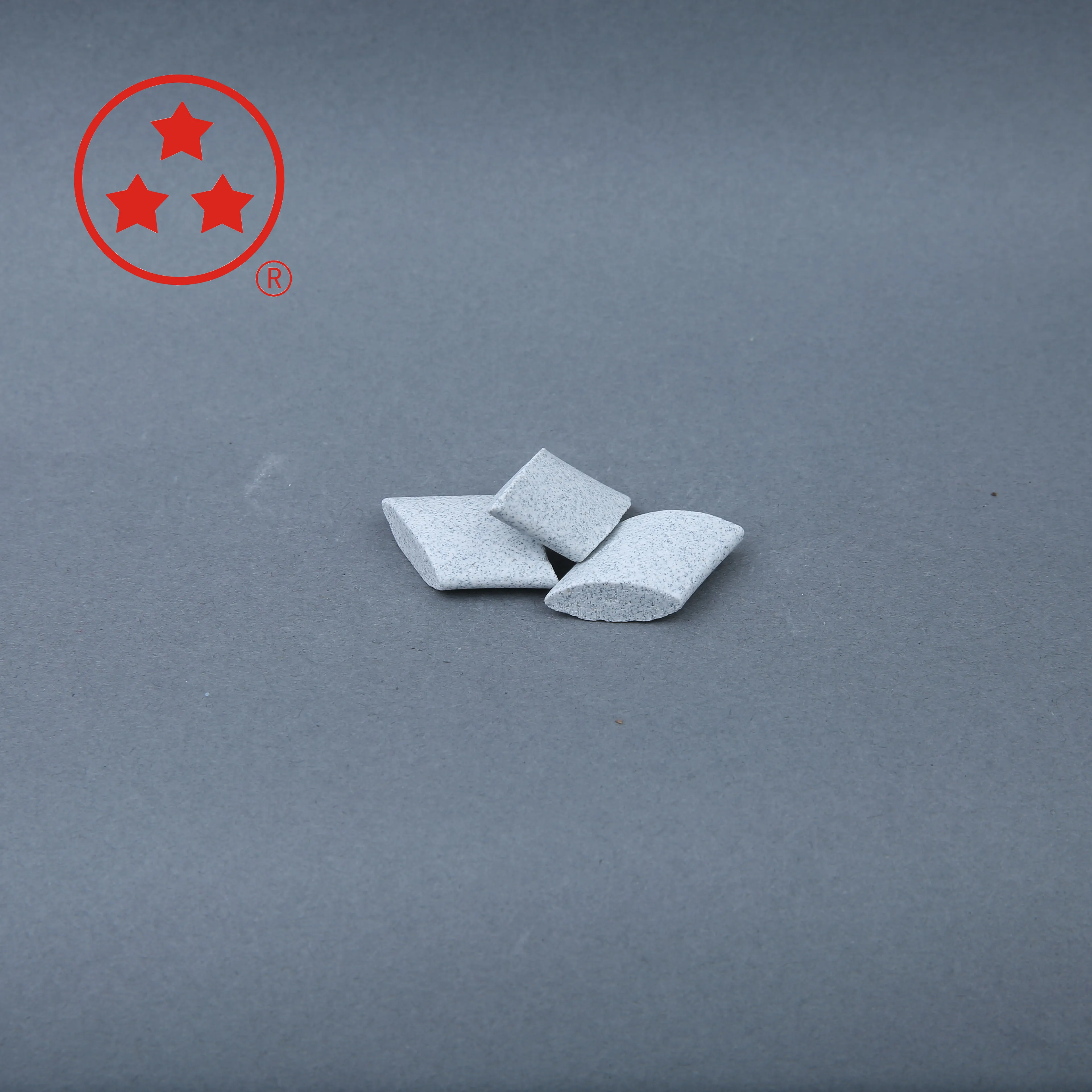 Huzhou Xingxing высокое качество Вибрационный шлифовальный грубый Полировочный абразивный керамический